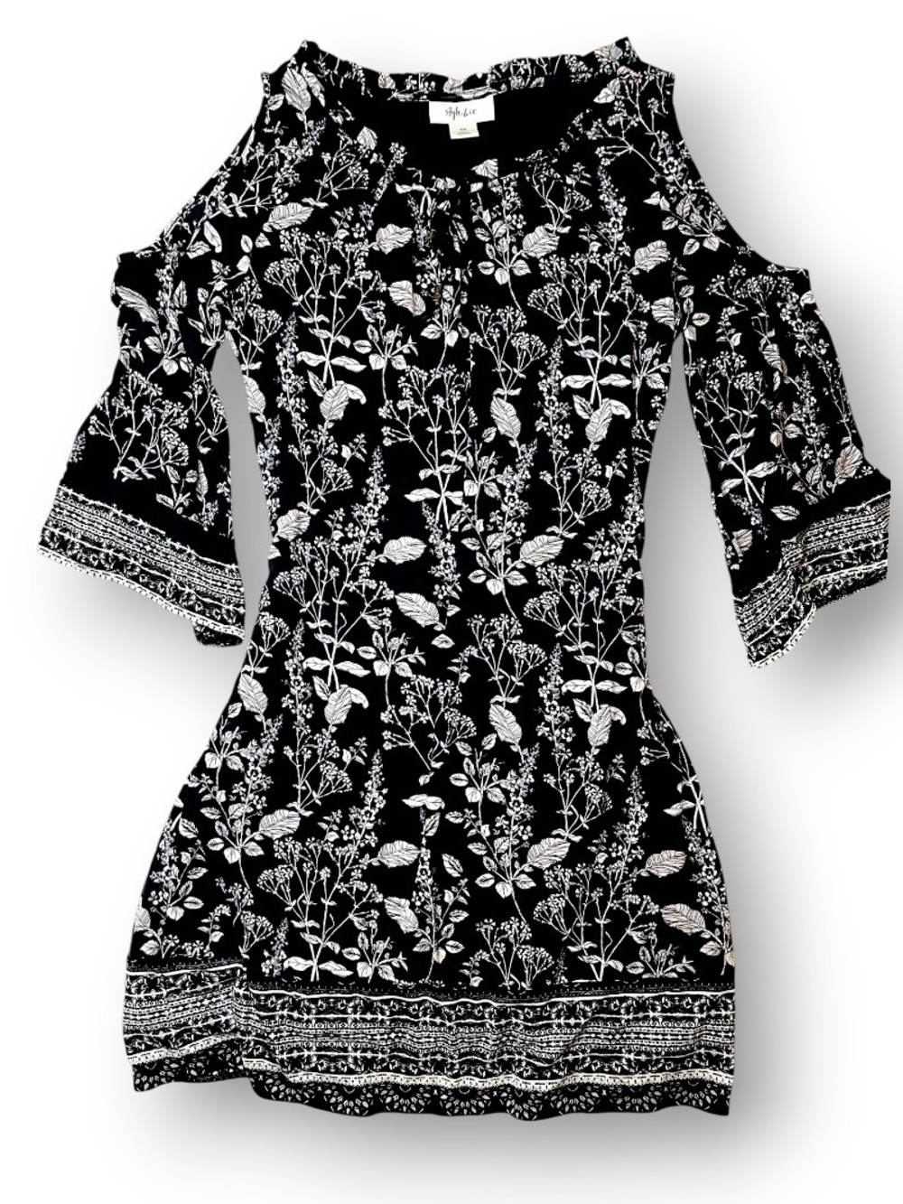 Style&Co. Black and White Floral Tie-Neck dress lightweight shoulder cutouts XS